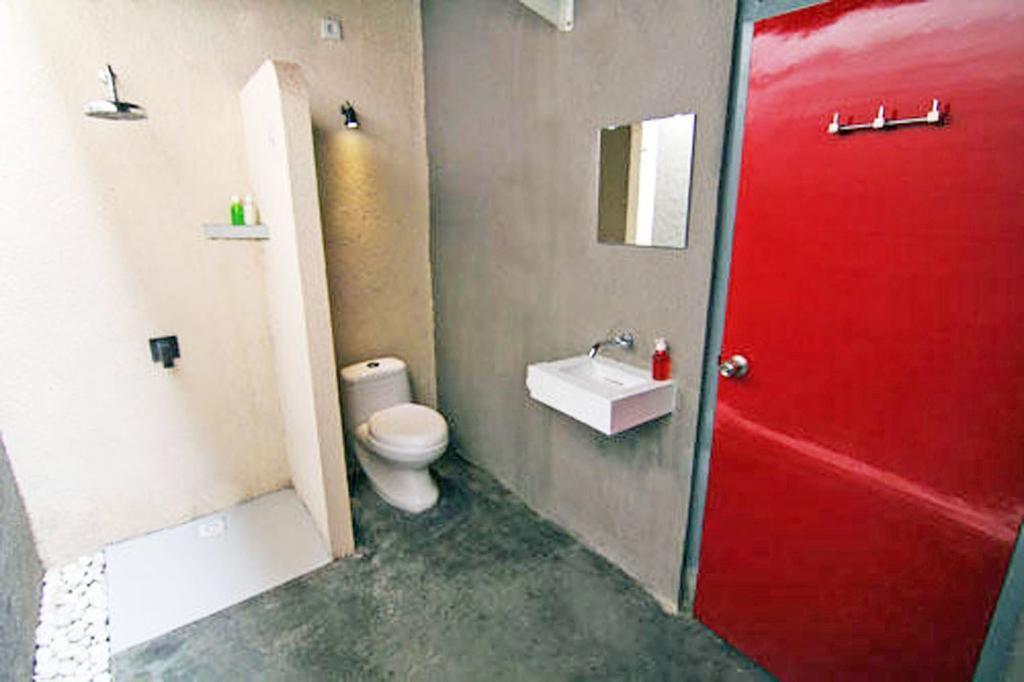 Kayun Hostel Legian Chambre photo