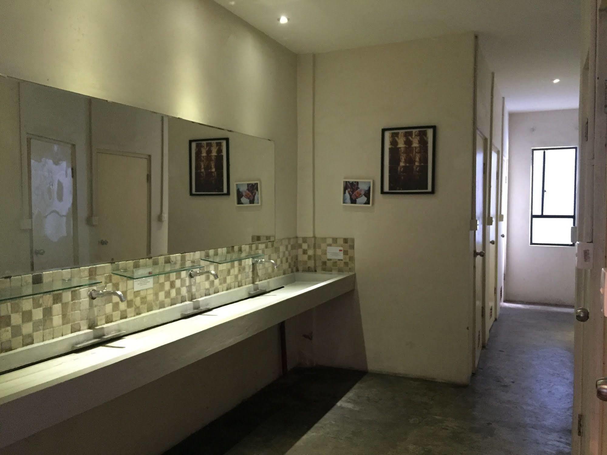 Kayun Hostel Legian Extérieur photo