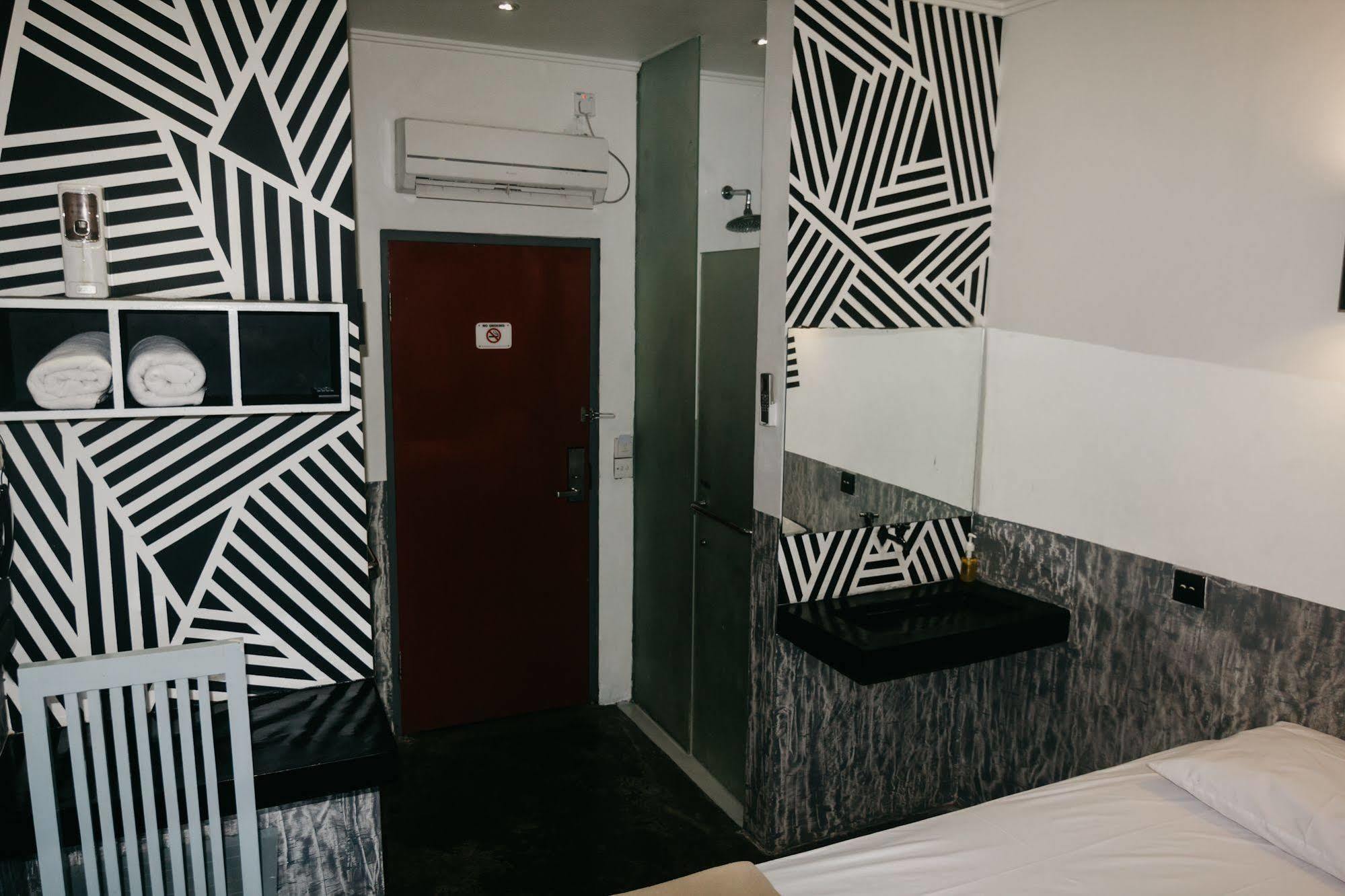Kayun Hostel Legian Extérieur photo